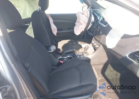 2013 Dodge Avenger Se z USA, uszkodzony, nr VIN 1C3CDZAB4DN530989